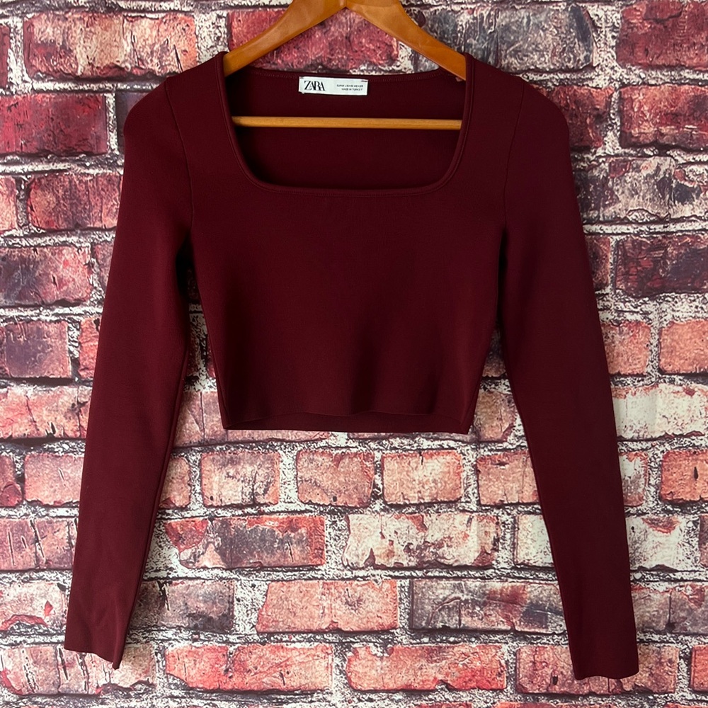 Zara Burgundy Square Neck Long Sleeve Form Fitting Crop Top M